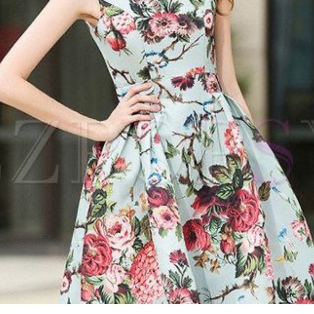 Metisu Floral Fit & Flare Midi Dress – Size S